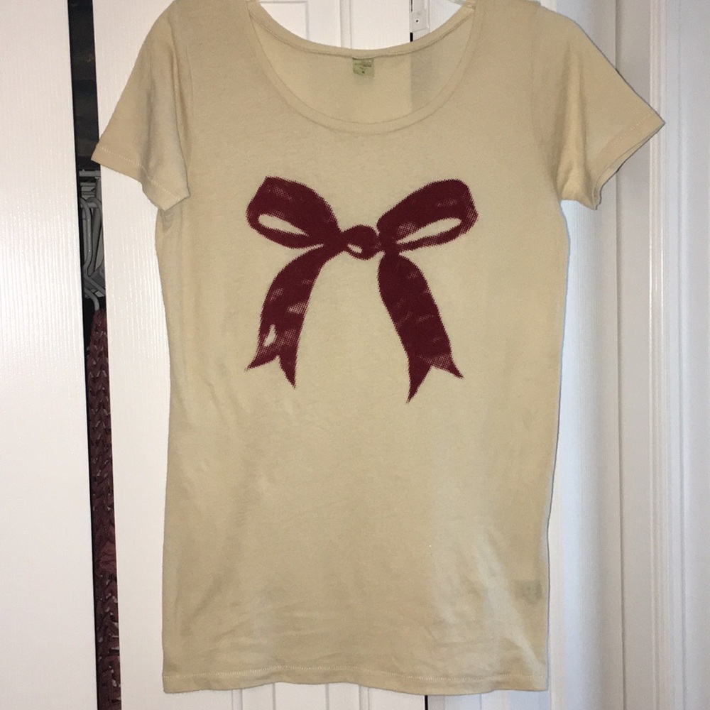 Alternative Earth Red Bow t-shirt